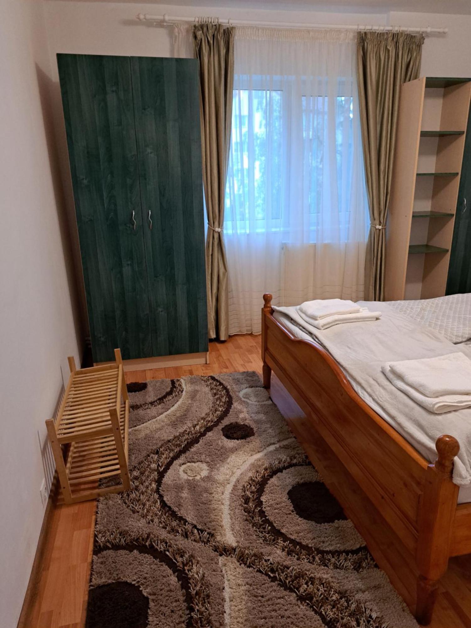 Deny Apartman Sfântu-Gheorghe Exterior foto